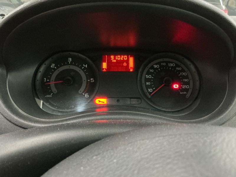 Renault Clio 1.5 dCi Authentique 2006 – снимка 4