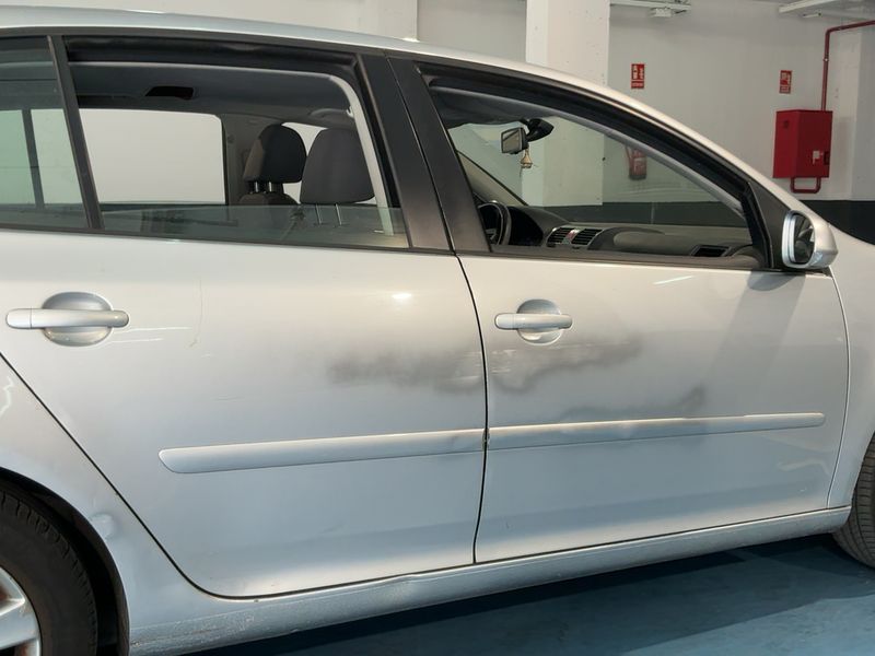 Volkswagen Golf V 1.9 TDI Highline 2009 – снимка 7