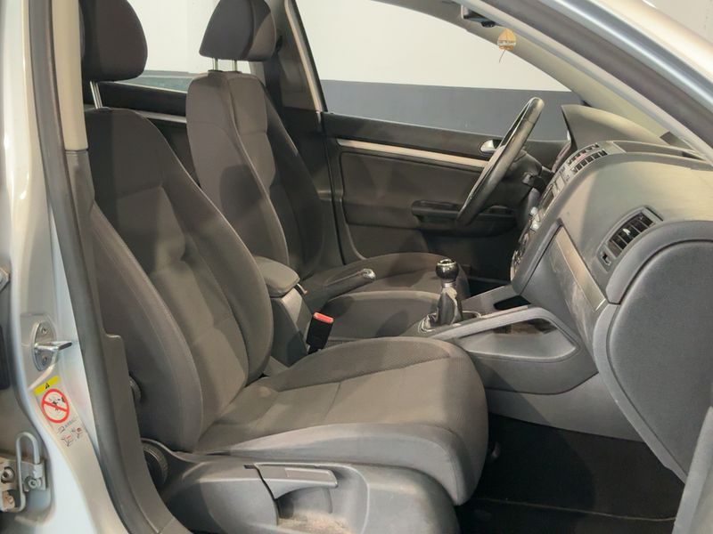 Volkswagen Golf V 1.9 TDI Highline 2009 – снимка 11