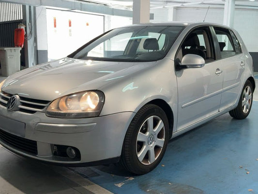Volkswagen Golf V 1.9 TDI Highline 2009