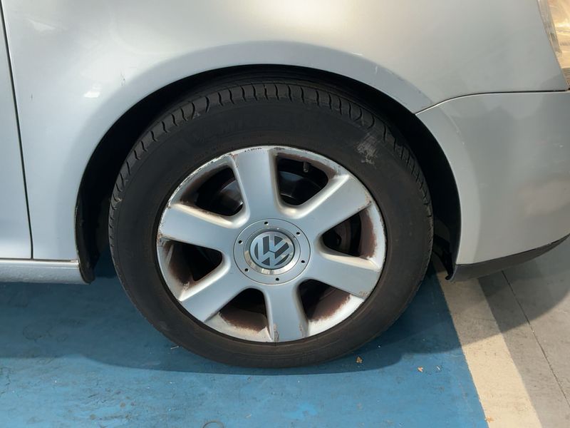 Volkswagen Golf V 1.9 TDI Highline 2009 – снимка 20