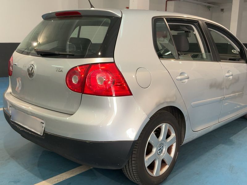 Volkswagen Golf V 1.9 TDI Highline 2009 – снимка 6