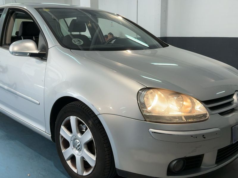 Volkswagen Golf V 1.9 TDI Highline 2009 – снимка 8