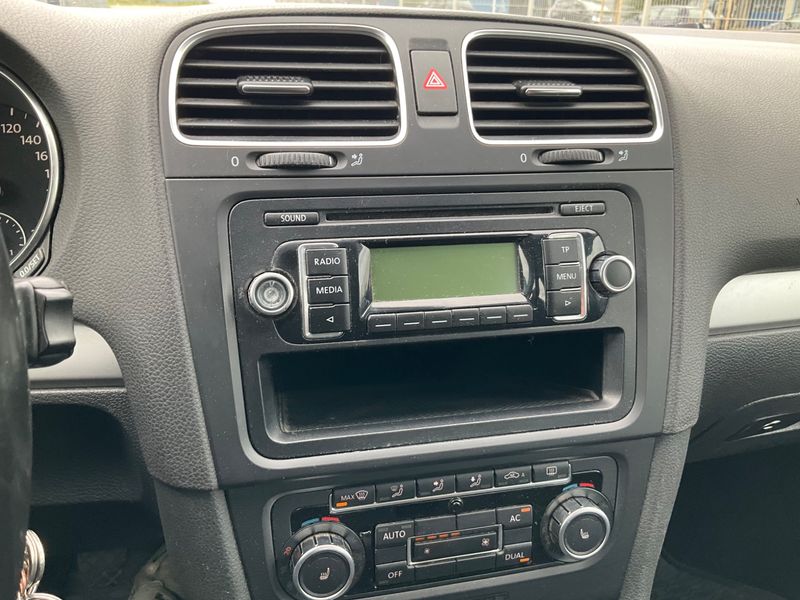 Volkswagen Golf VI 1.4 TSI Highline 2009 – снимка 33