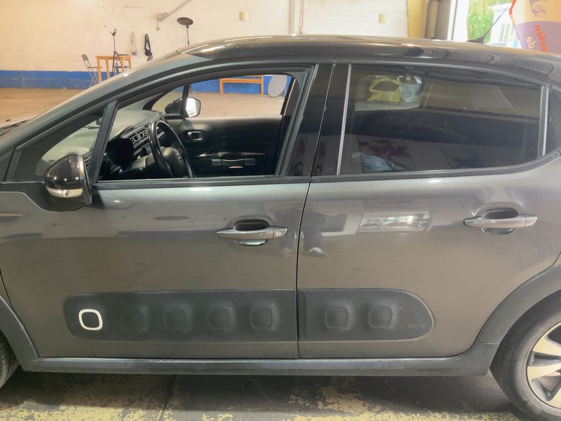 Citroen C3 1.2 PureTech Shine 2020 – снимка 4