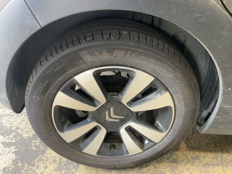 Citroen C3 1.2 PureTech Shine 2020 – снимка 9
