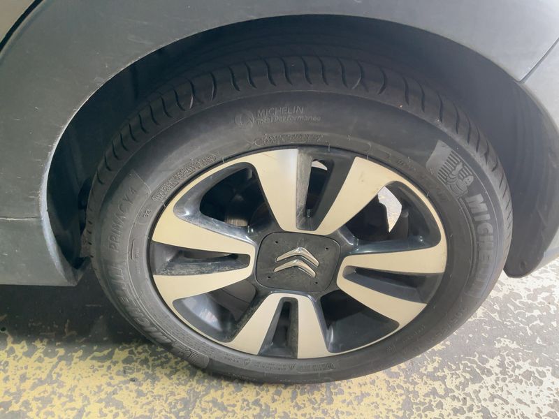 Citroen C3 1.2 PureTech Shine 2020 – снимка 5