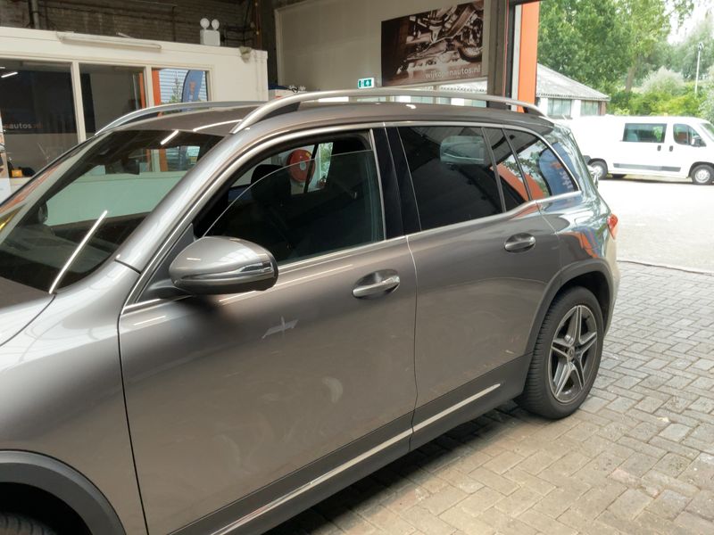 Mercedes-Benz GLB-Klasse GLB 250 4Matic AMG Line 2022 – снимка 4