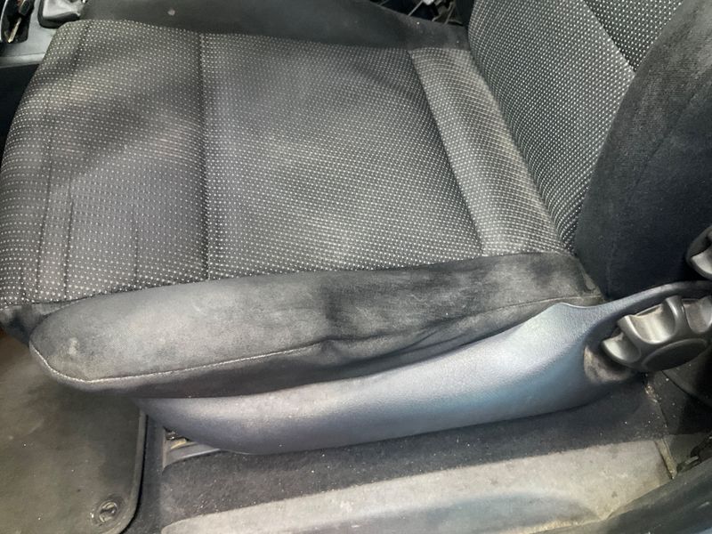 Seat Alhambra 2.0 TDI Sport Plus 2009 – снимка 24