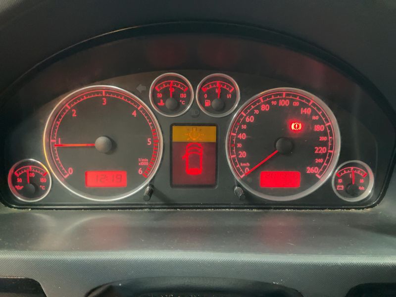 Seat Alhambra 2.0 TDI Sport Plus 2009 – снимка 18