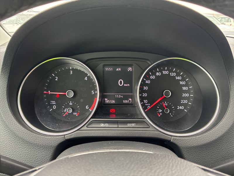 Volkswagen Polo 1.4 TDI Trendline BlueMotion Tech 2015 – снимка 12