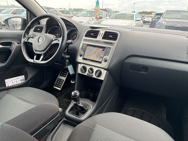 Volkswagen Polo 1.4 TDI Trendline BlueMotion Tech 2015 – снимка 11