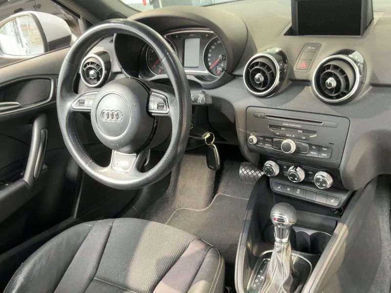 Audi A1 1.4 TFSI S line Sportpaket 2013 – снимка 18
