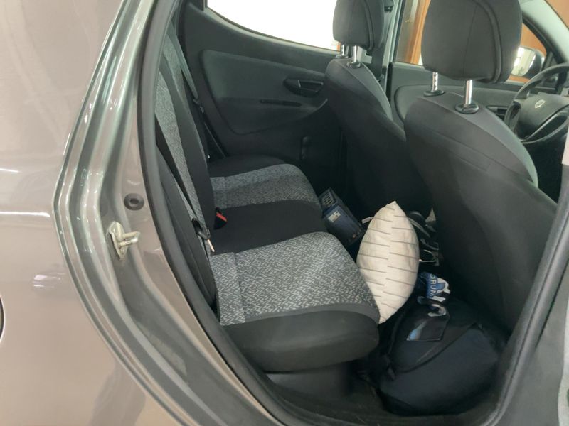 Lancia Ypsilon 1.0 Mild-Hybrid Silver 2022 – снимка 19