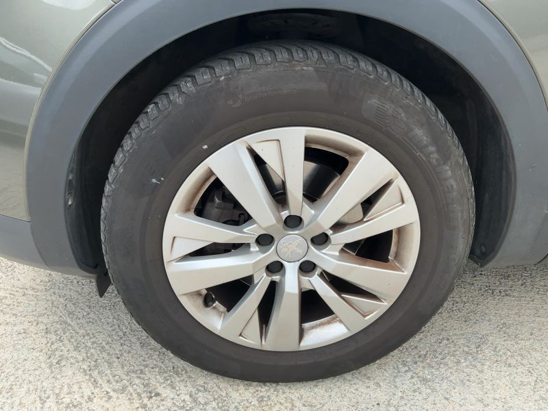 Peugeot 3008 1.5 Blue-HDi Active Business 2018 – снимка 3