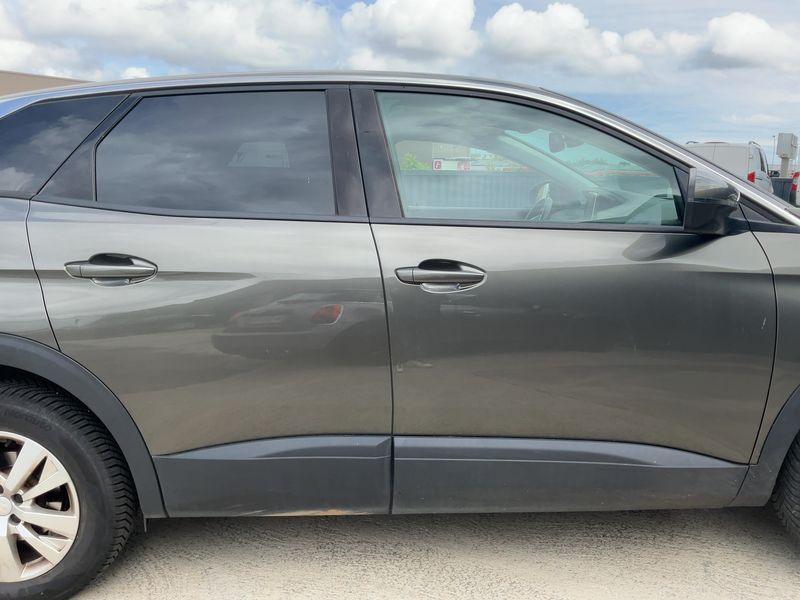 Peugeot 3008 1.5 Blue-HDi Active Business 2018 – снимка 10