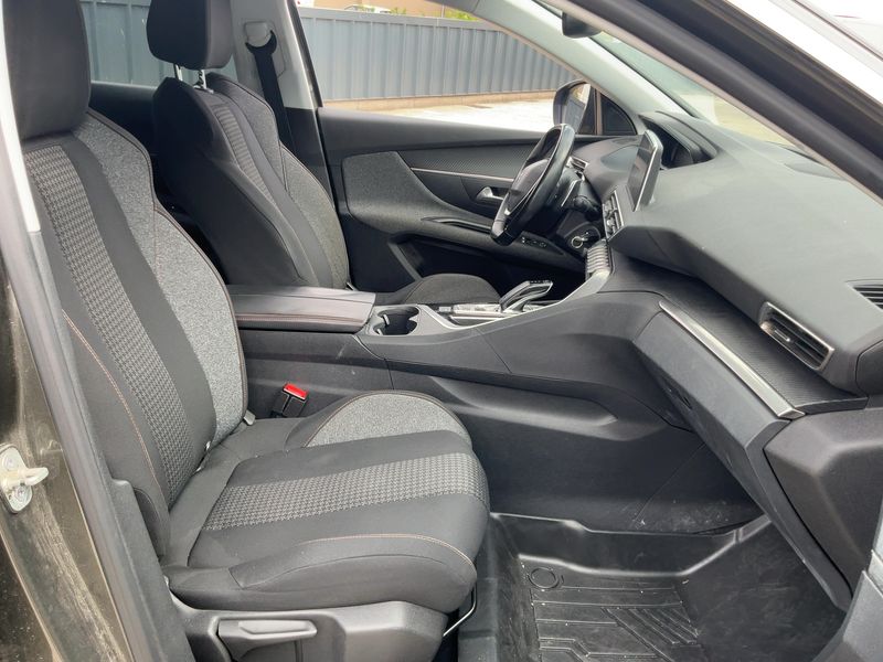 Peugeot 3008 1.5 Blue-HDi Active Business 2018 – снимка 16