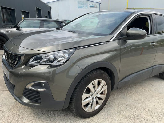 Peugeot 3008 1.5 Blue-HDi Active Business 2018 – снимка 2