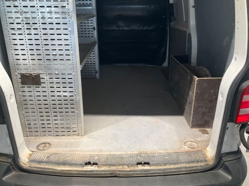 Volkswagen T6 Transporter 2.0 TDI Kasten EcoProfi 2017 – снимка 38