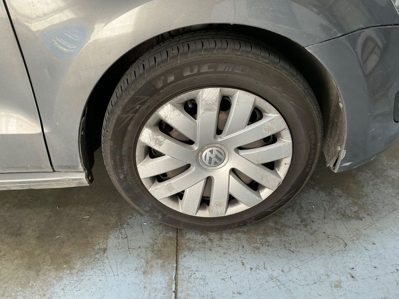 Volkswagen Polo 1.6 TDI Trendline 2009 – снимка на щета