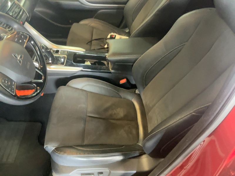 Mitsubishi Eclipse Cross 2.4 Plug-in Hybrid Top 4WD 2021 – снимка 16