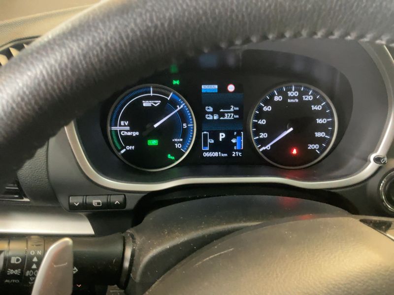 Mitsubishi Eclipse Cross 2.4 Plug-in Hybrid Top 4WD 2021 – снимка 18