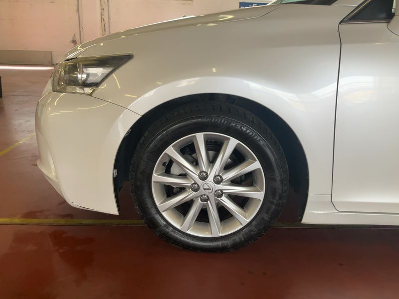 Lexus CT-Serie CT 200h 2013 – снимка 3