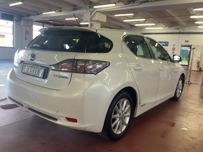 Lexus CT-Serie CT 200h 2013 – снимка 8