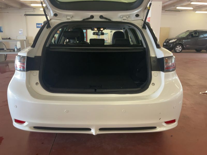 Lexus CT-Serie CT 200h 2013 – снимка 15