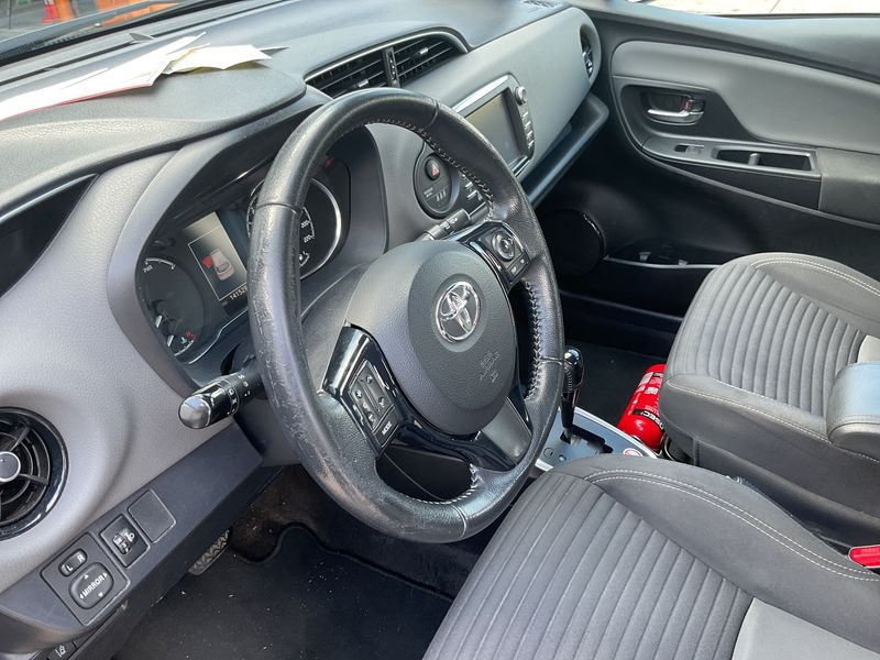 Toyota Yaris 1.5 Hybrid Active 2019 – снимка 24