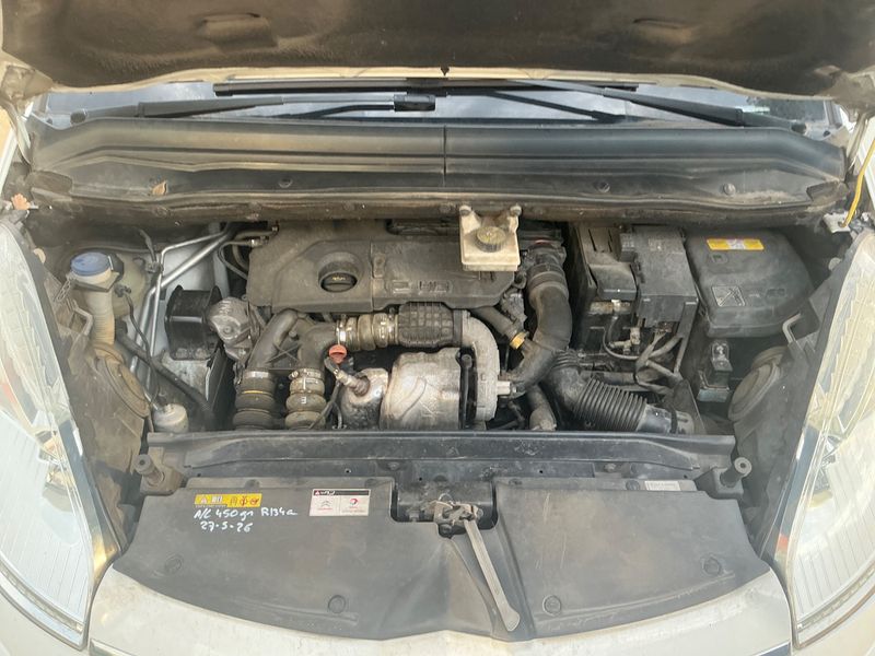 Citroen C4 Grand Picasso 1.6 HDi Millenium 2012 – снимка 11
