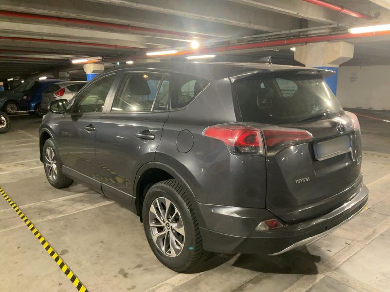 Toyota RAV 4 2.5 Hybrid Active 2017 – снимка 6