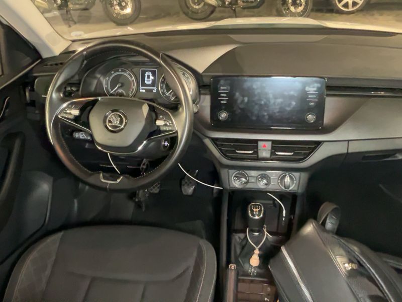 Skoda Kamiq 1.0 TSI Ambition 2021 – снимка 17