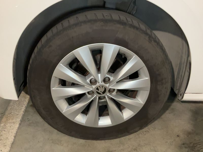 Skoda Kamiq 1.0 TSI Ambition 2021 – снимка 3