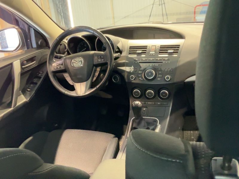Mazda 3 2.0 Sports-Line 2012 – снимка 17