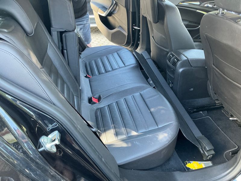 Opel Insignia Sports Tourer 2.0 CDTI Innovation 2016 – снимка 31