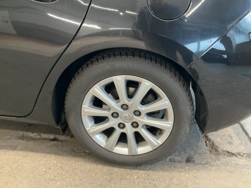 Toyota Auris 2.0 D-4D Edition 2015 – снимка 5