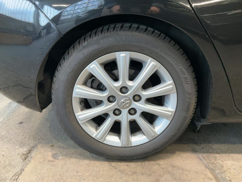 Toyota Auris 2.0 D-4D Edition 2015 – снимка 9