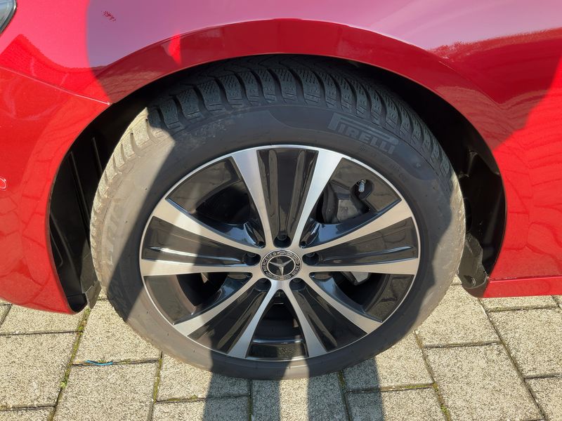 Mercedes-Benz E-Klasse E 400 d T 4Matic AMG Line 2019 – снимка 3