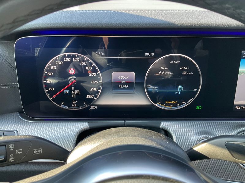 Mercedes-Benz E-Klasse E 400 d T 4Matic AMG Line 2019 – снимка 18
