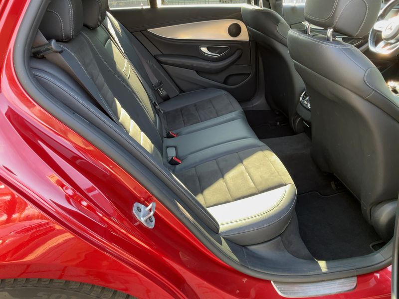Mercedes-Benz E-Klasse E 400 d T 4Matic AMG Line 2019 – снимка 19