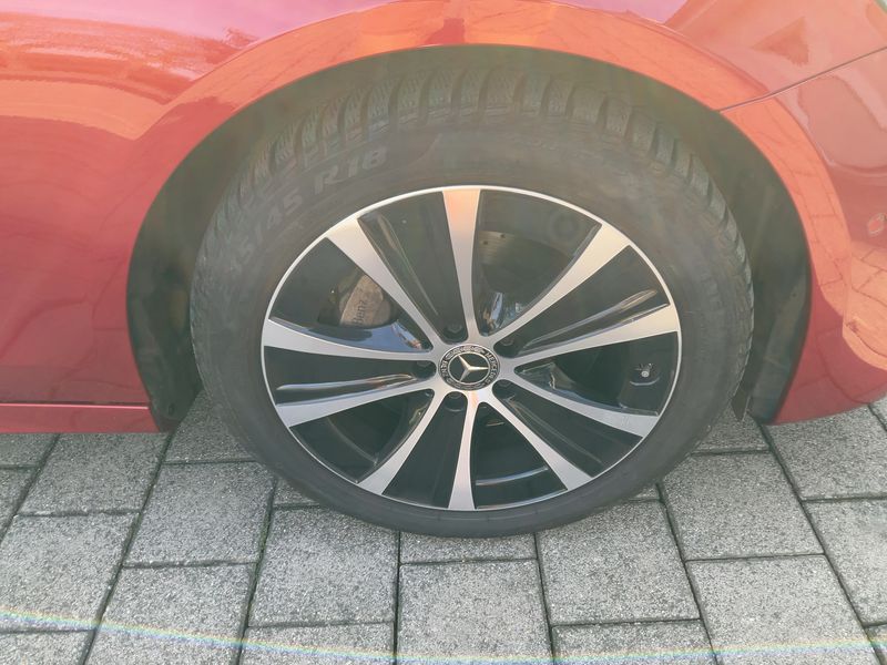 Mercedes-Benz E-Klasse E 400 d T 4Matic AMG Line 2019 – снимка 11