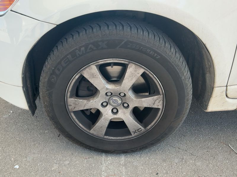 Volvo XC60 2.0 D4 Momentum 2WD 2011 – снимка 3