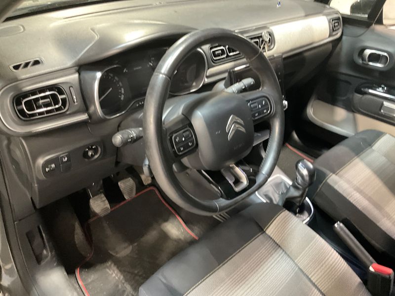 Citroen C3 1.2 PureTech Shine 2017 – снимка 24