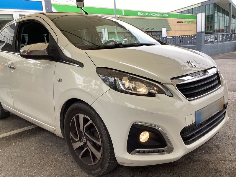 Peugeot 108 1.2 VTi Allure 2016 – снимка 12