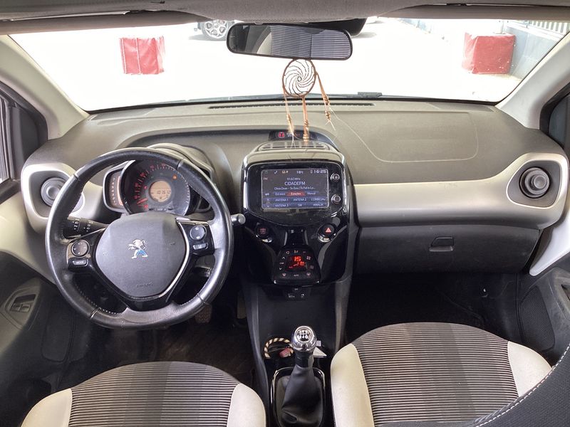 Peugeot 108 1.2 VTi Allure 2016 – снимка 17
