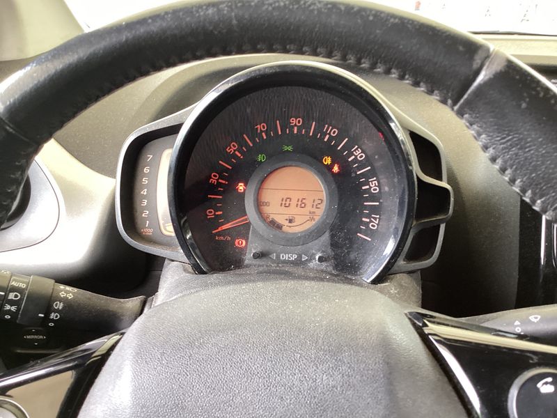 Peugeot 108 1.2 VTi Allure 2016 – снимка 18