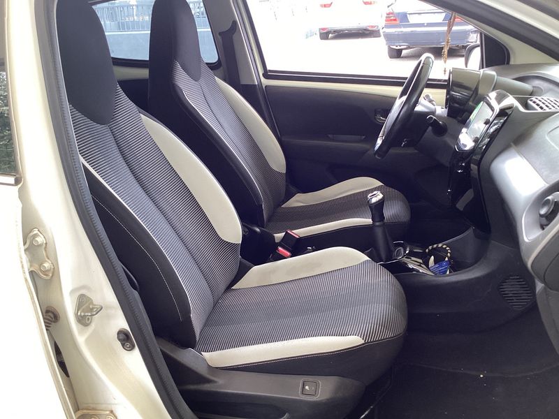 Peugeot 108 1.2 VTi Allure 2016 – снимка 16