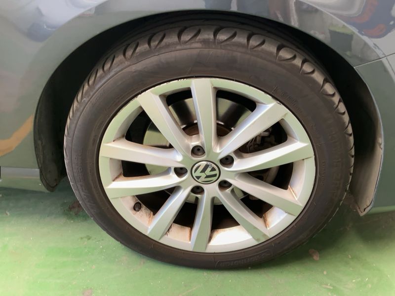 Volkswagen Passat 2.0 TDI Highline BlueMotion Tech 2011 – снимка 20