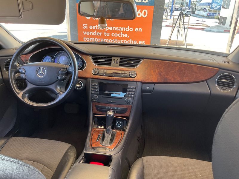 Mercedes-Benz CLS-Klasse CLS 320 CDI 2007 – снимка 17